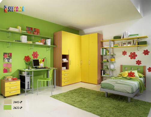 Phòng ngủ bé trai có thể sơn kết hợp các gam màu đậm như xanh lá và vàng 